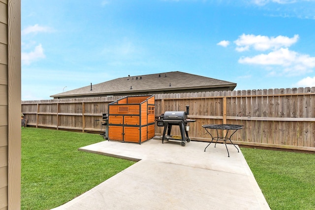 view of patio / terrace with fence and grilling area