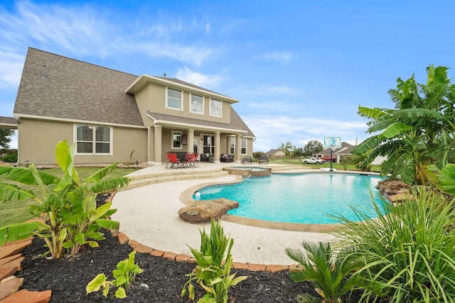 586 Ruby Dr, Bellville, TX 77418 - view of pool featuring a patio area and a pool with connected hot tub