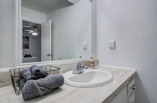 5542 Holly St Unit 209, Houston, TX 77081 - photo 8