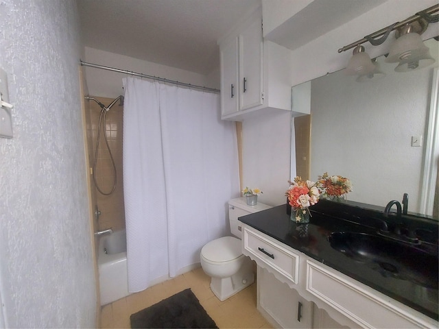 full bath featuring shower / bathtub combination with curtain, toilet, and vanity