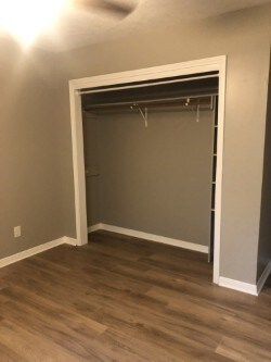 2402 Sycamore Ave Unit D8, Huntsville, TX 77340 - photo 6