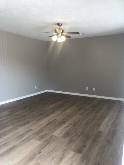 2402 Sycamore Ave Unit D8, Huntsville, TX 77340 - photo 13