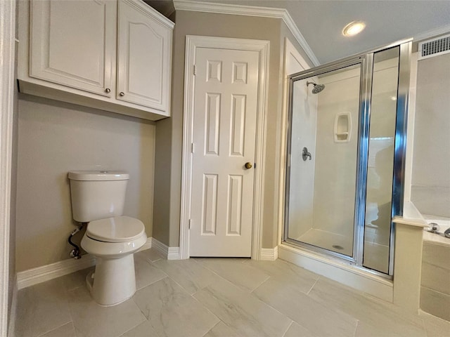 full bath featuring toilet, a shower stall, visible vents, and ornamental molding