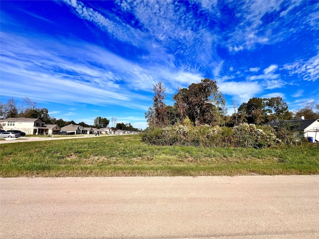 Listing photo 3 for 310 Rd 6615, Dayton TX 77535