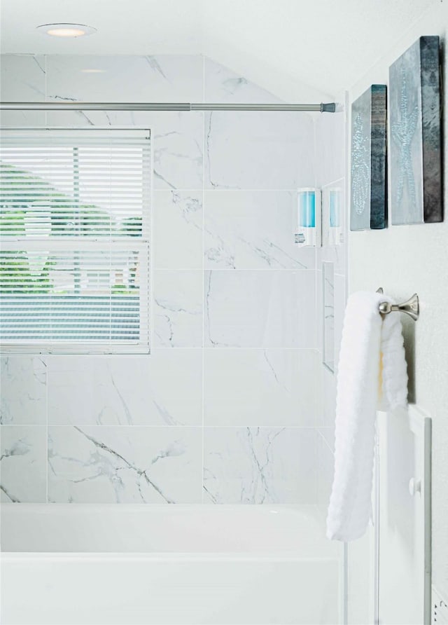 bathroom featuring shower / bathing tub combination