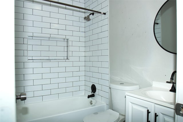 817 S Morgan St, Angleton, TX 77515 - bathroom featuring vanity and shower / bath combination