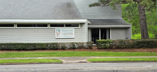 701.1 S Cape Royale Dr, Coldspring, TX 77331