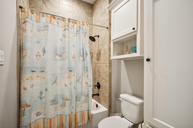 bathroom featuring toilet and shower / tub combo