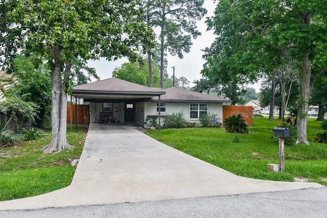 2626 Druid St, Houston, TX 77091 - ranch-style house featuring driveway