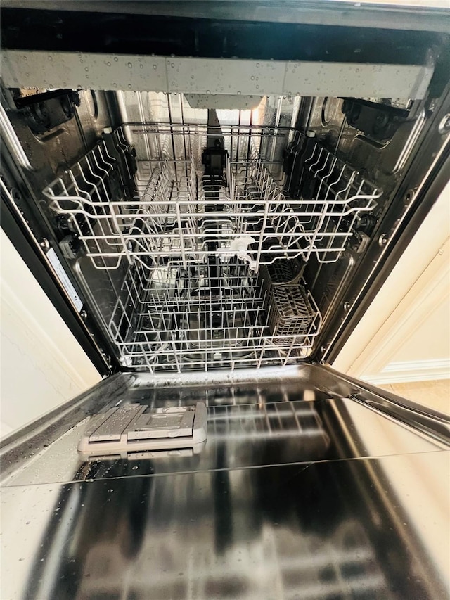 room details featuring dishwasher