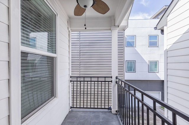 balcony featuring ceiling fan