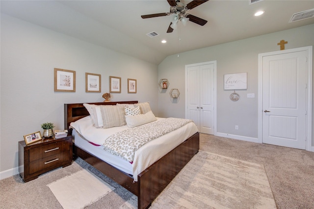 bedroom featuring light carpet, a closet, visible vents, and recessed lighting