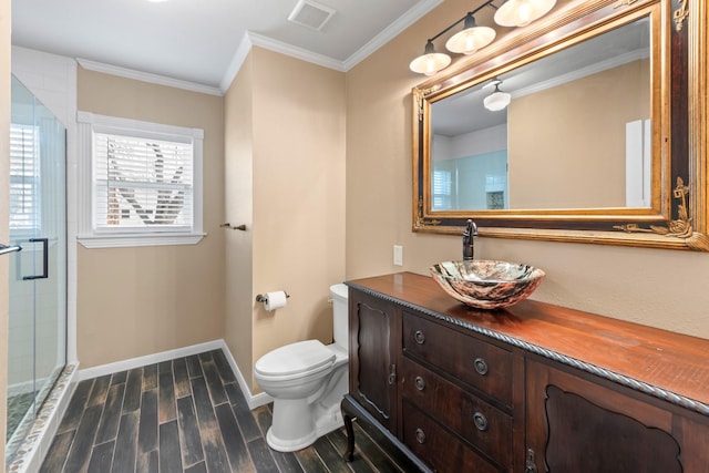 full bathroom with crown molding, visible vents, toilet, wood tiled floor, and baseboards