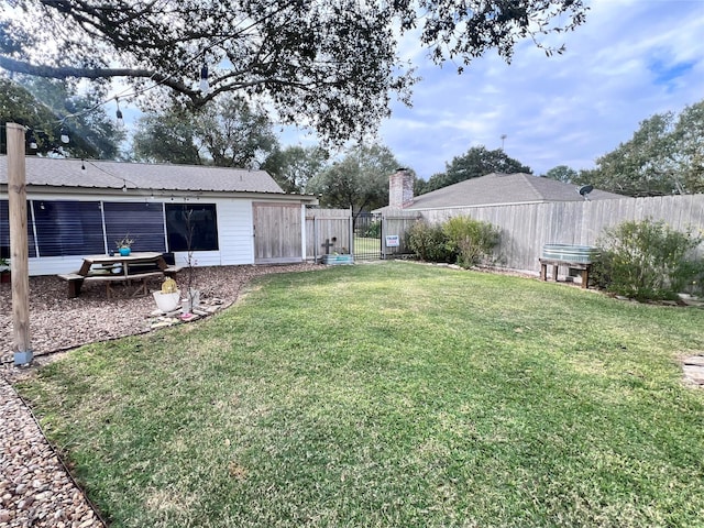 view of yard featuring fence