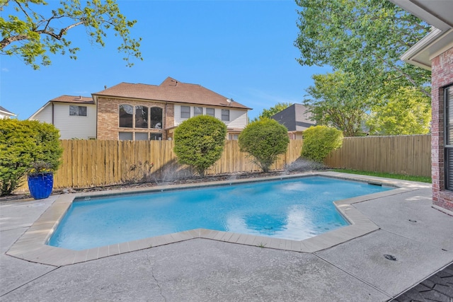 590 Edgewood Dr, Montgomery, TX 77356 - view of pool featuring a patio and a fenced backyard
