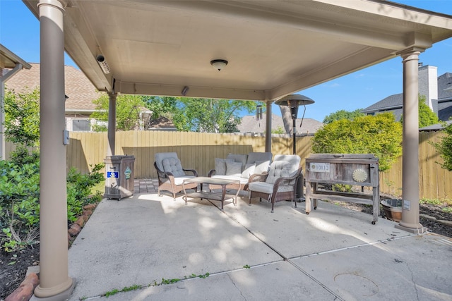 590 Edgewood Dr, Montgomery, TX 77356 - fenced backyard with an outdoor living space and a patio area