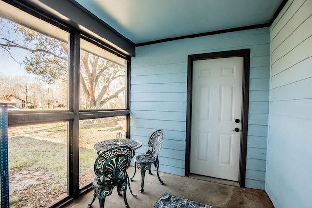 view of sunroom / solarium