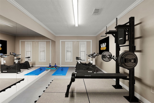 1931 Ansbury Dr, Houston, TX 77018 - exercise room with visible vents, crown molding, a textured ceiling, and baseboards