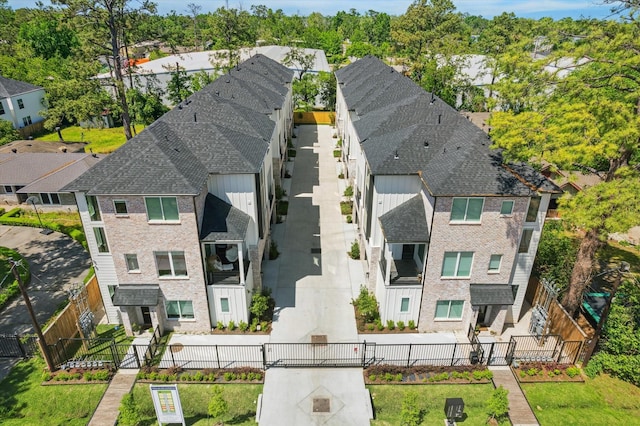 birds eye view of property featuring a residential view