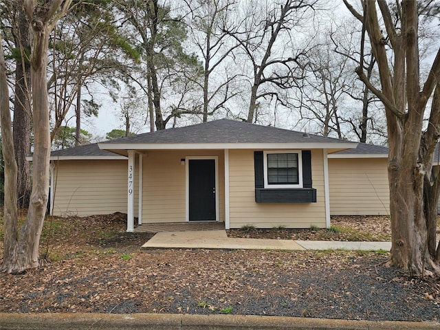 view of front of house