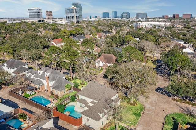 bird's eye view featuring a city view