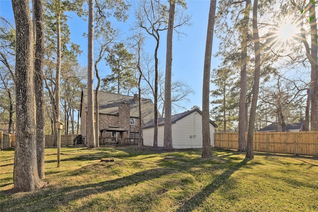 view of yard featuring fence