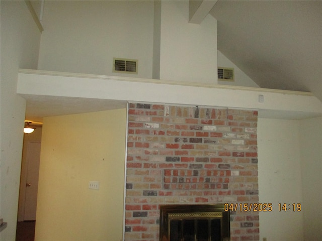 9427 Walnut Glen Dr, Houston, TX 77064 - interior details featuring a fireplace and visible vents