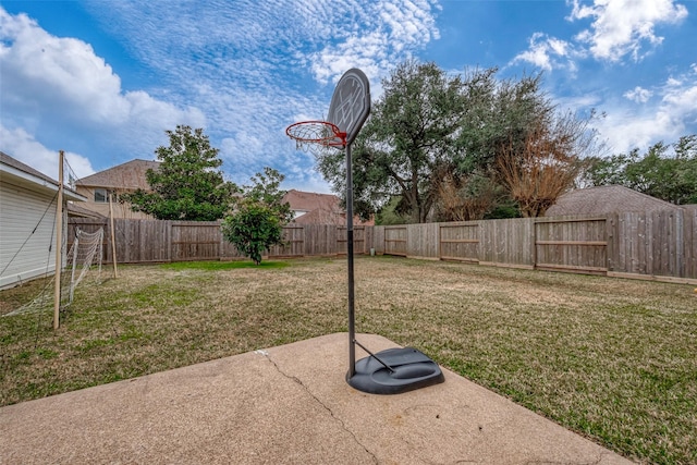 view of yard featuring a patio area and a fenced backyard