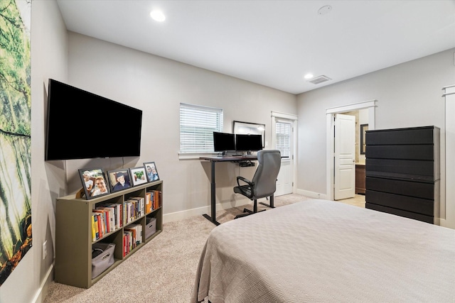 bedroom featuring carpet, recessed lighting, visible vents, ensuite bath, and baseboards