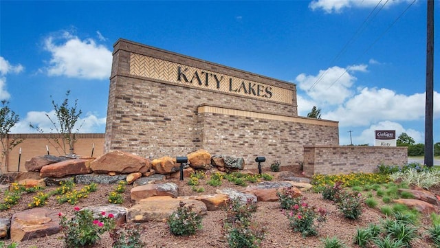 24539 Greeley Lake Dr, Katy, TX 77493 - view of community sign