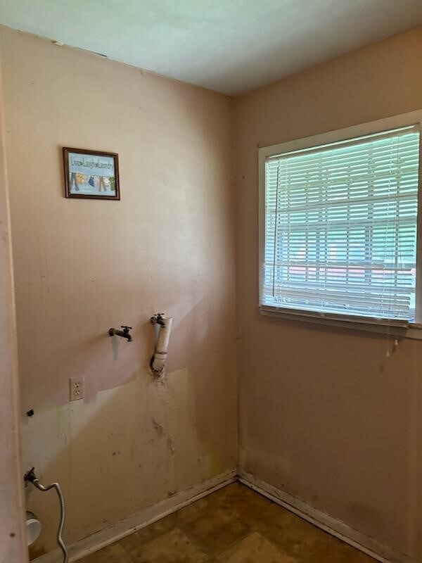 9011 Allwood St, Houston, TX 77016 - photo 21
