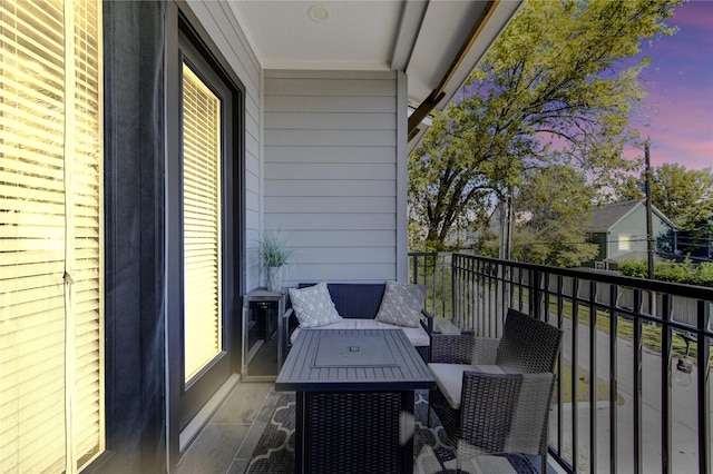 balcony featuring outdoor lounge area