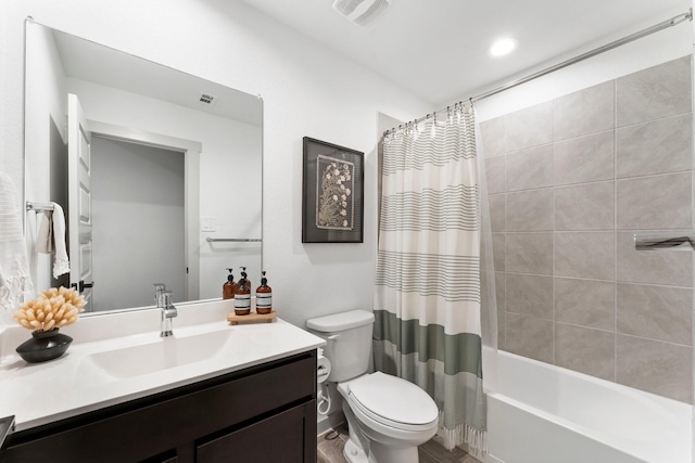 13220 Lago Acero Ln, Texas City, TX 77568 - full bathroom featuring vanity, shower / bath combo, and recessed lighting