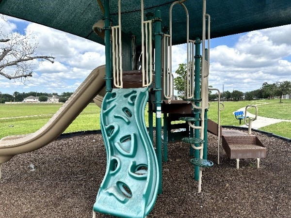 8234 Nagy Hill St, Spring, TX 77379 - community playground with a yard