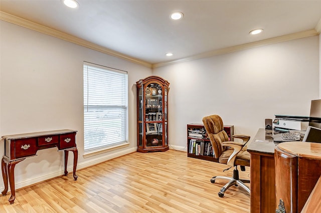 office area with recessed lighting, crown molding, baseboards, and wood finished floors