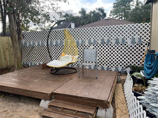 8111 Ivan Reid Dr, Houston, TX 77040 - wooden terrace with fence