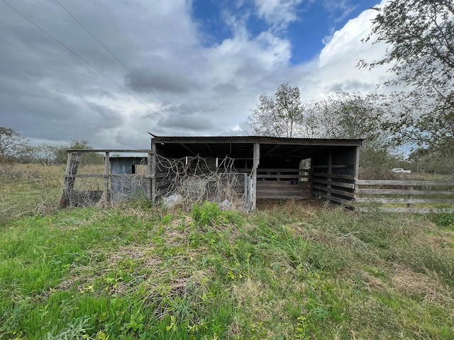 view of outbuilding featuring an outdoor structure