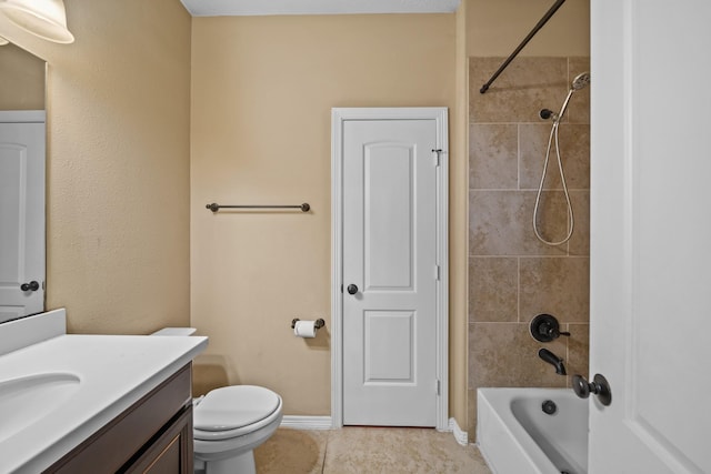 full bath featuring tile patterned floors, toilet, shower / bath combination, baseboards, and vanity