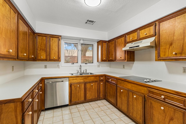 kitchen with black electric cooktop, under cabinet range hood, a sink, visible vents, and stainless steel dishwasher