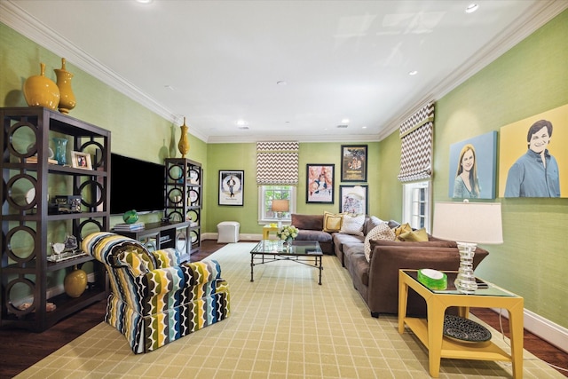 living area featuring ornamental molding, recessed lighting, and baseboards