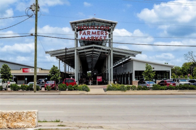 view of building exterior