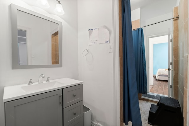 bathroom with vanity