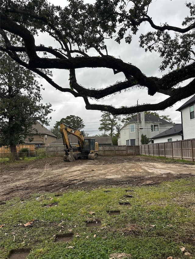 1614 Woodcrest Dr, Houston, TX 77018 - view of yard