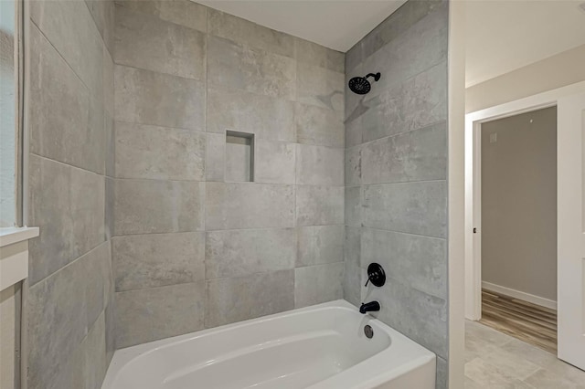 2111 Nina Lee Ln, Houston, TX 77018 - full bathroom featuring shower / tub combination and baseboards