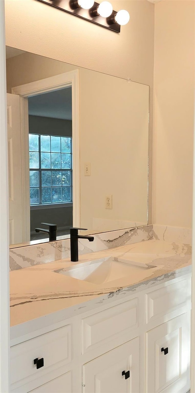 5523 Fragrant Cloud Ct, Houston, TX 77041 - bathroom featuring vanity
