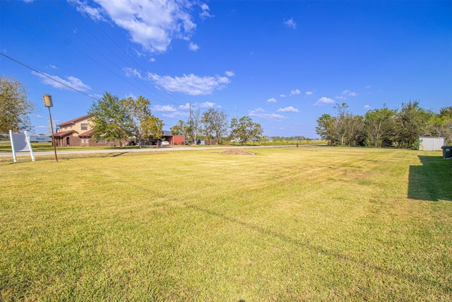 Listing photo 2 for 204 Sunset Heights Ave, Dayton TX 77535