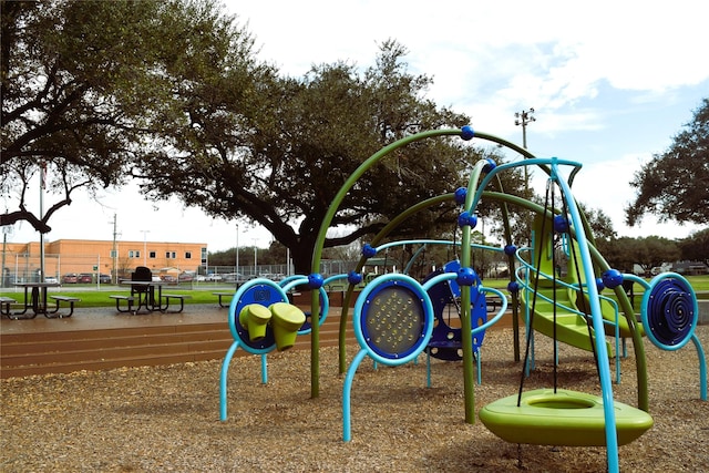 3725 Murworth Dr, Houston, TX 77025 - community playground with fence