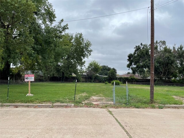 2106 Tuam St, Houston, TX 77004