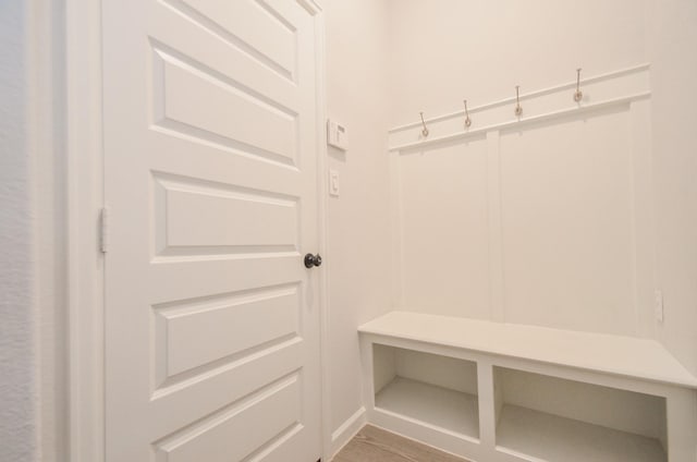 10711 Kingston Spring Dr, Missouri City, TX 77459 - view of mudroom