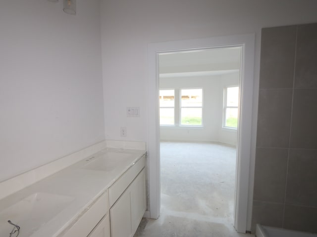 8622 Pier Cove Dr, Cypress, TX 77433 - bathroom featuring double vanity